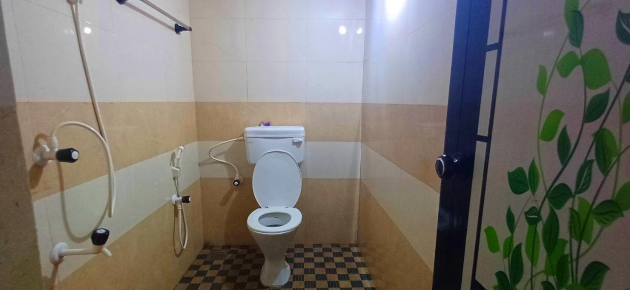 Empire Homestay Kalpatta Zewnętrze zdjęcie
