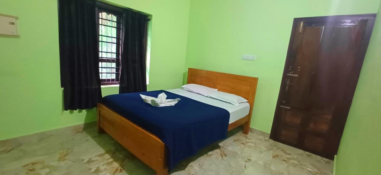 Empire Homestay Kalpatta Zewnętrze zdjęcie