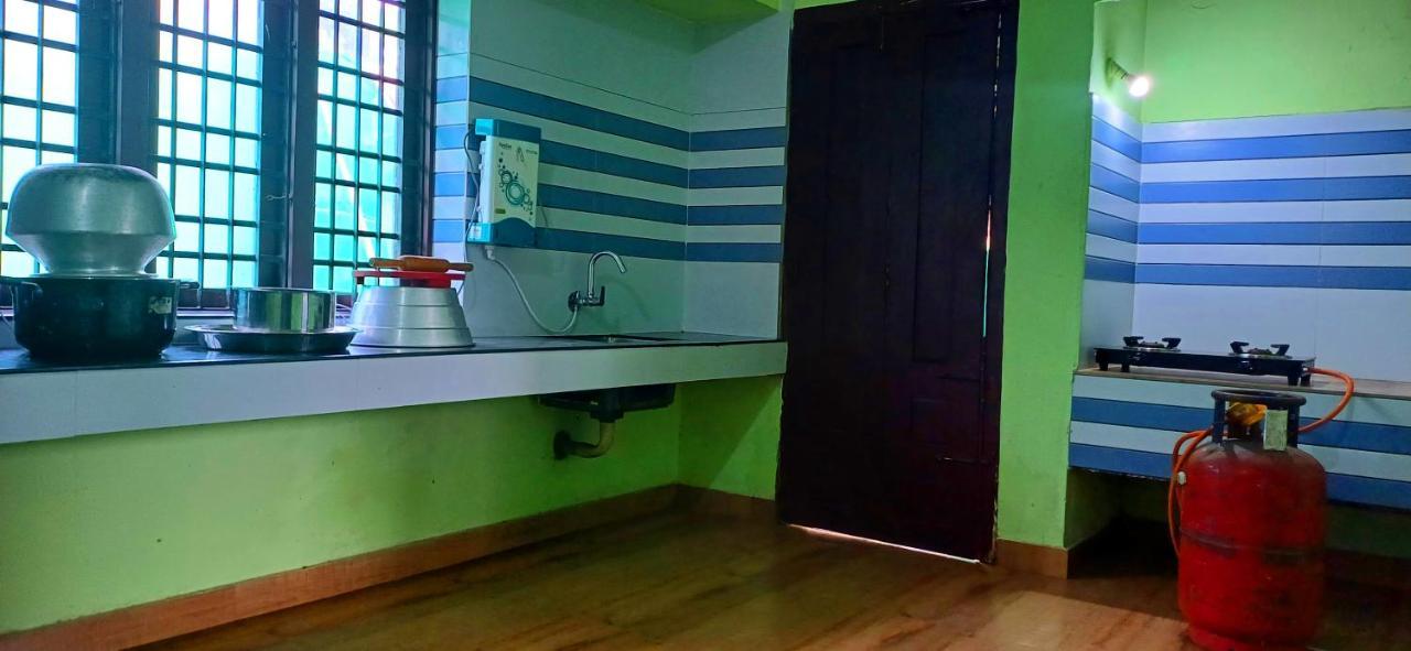Empire Homestay Kalpatta Zewnętrze zdjęcie