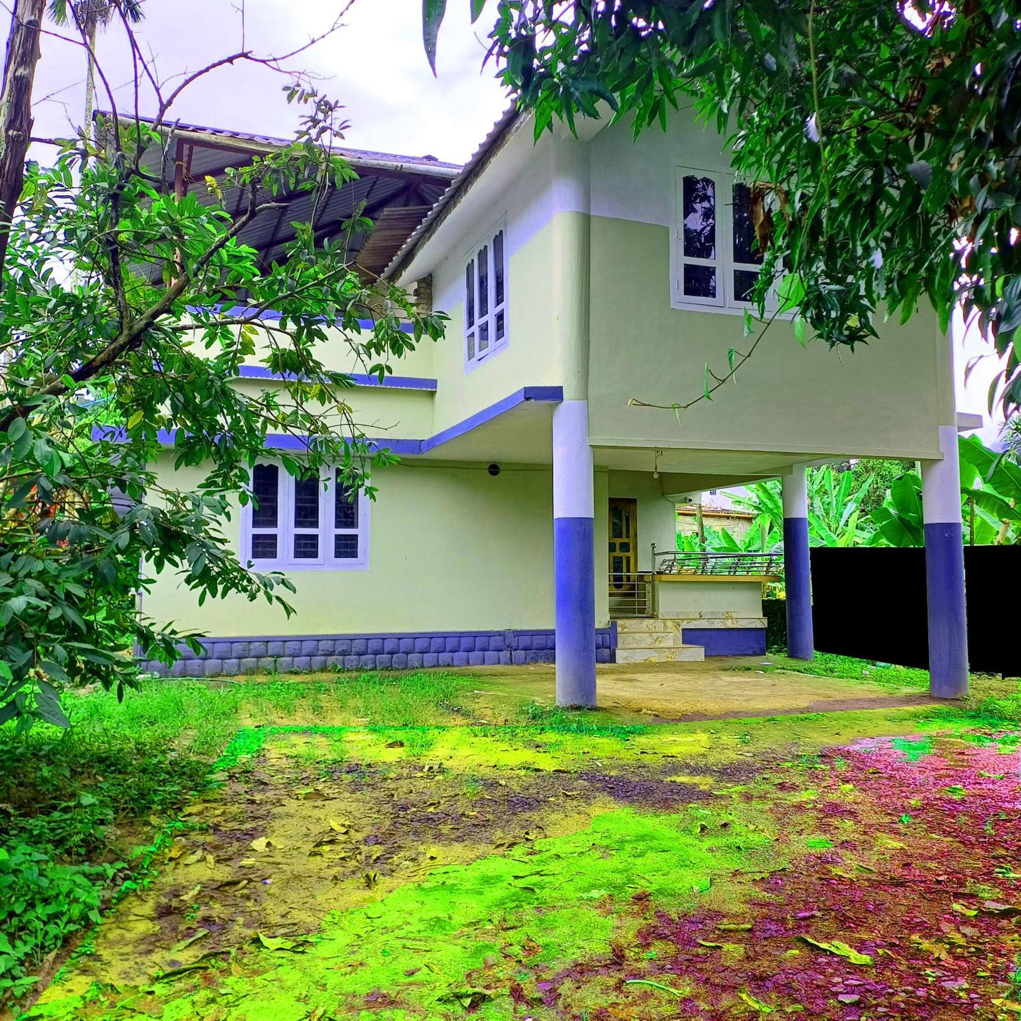 Empire Homestay Kalpatta Zewnętrze zdjęcie